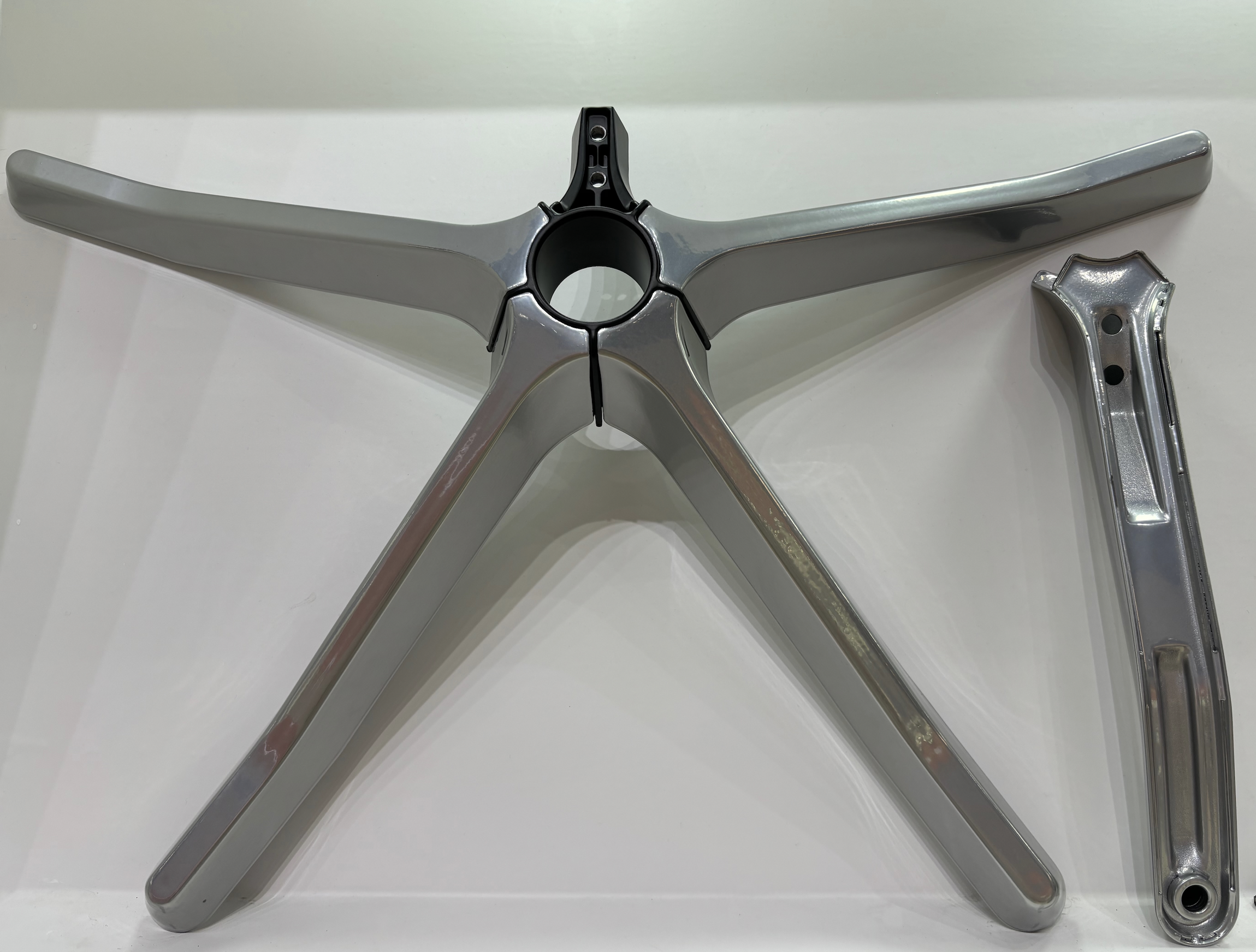 Swivel Chair Metal Base Precision Welding Details