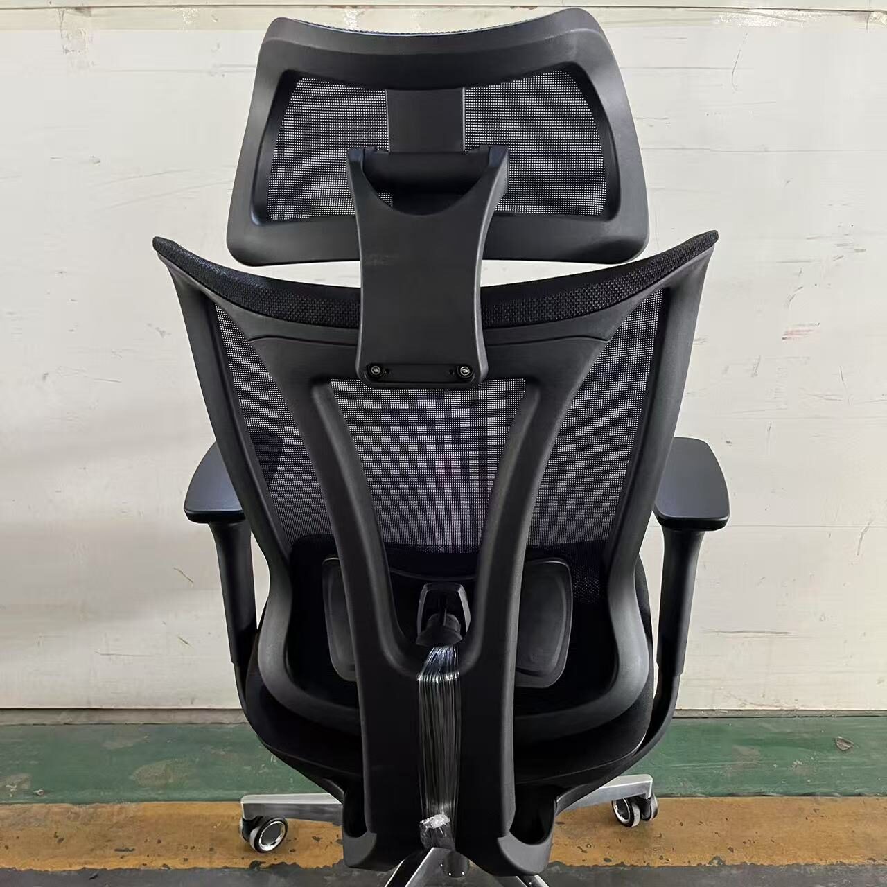 Ergonomic Mesh Office Chair 4 Heavy duty back frame of BIFMA certified ergonomic mesh office chair