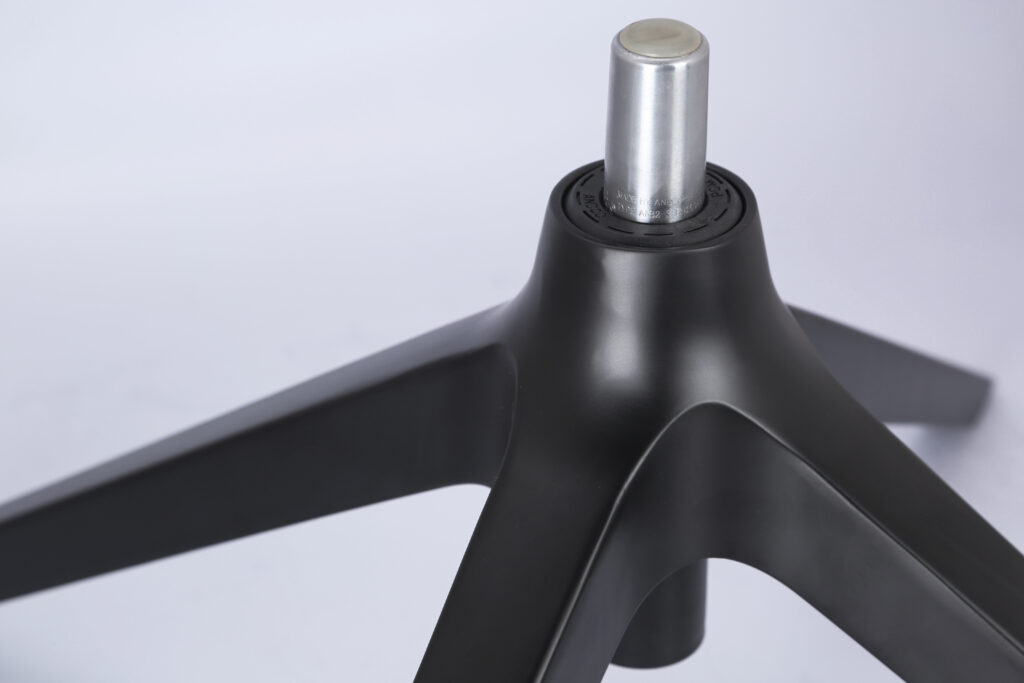 UNDERSTANDING OFFICE CHAIR COMPONENTS
