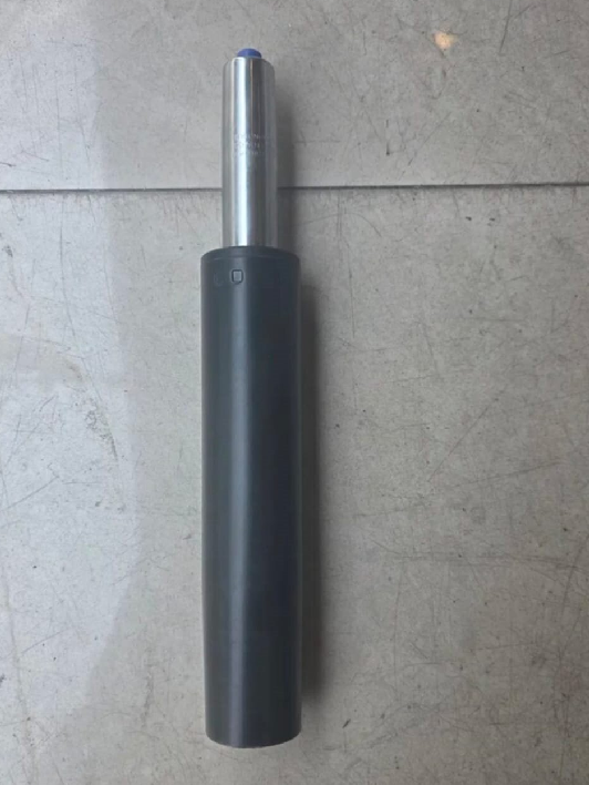 Class 3 and Class 4 gas cylinders manufactured by a premium office chair accessories parts supplier, showcasing standard 50mm outer tubes and 46.5mm bottom diameters.